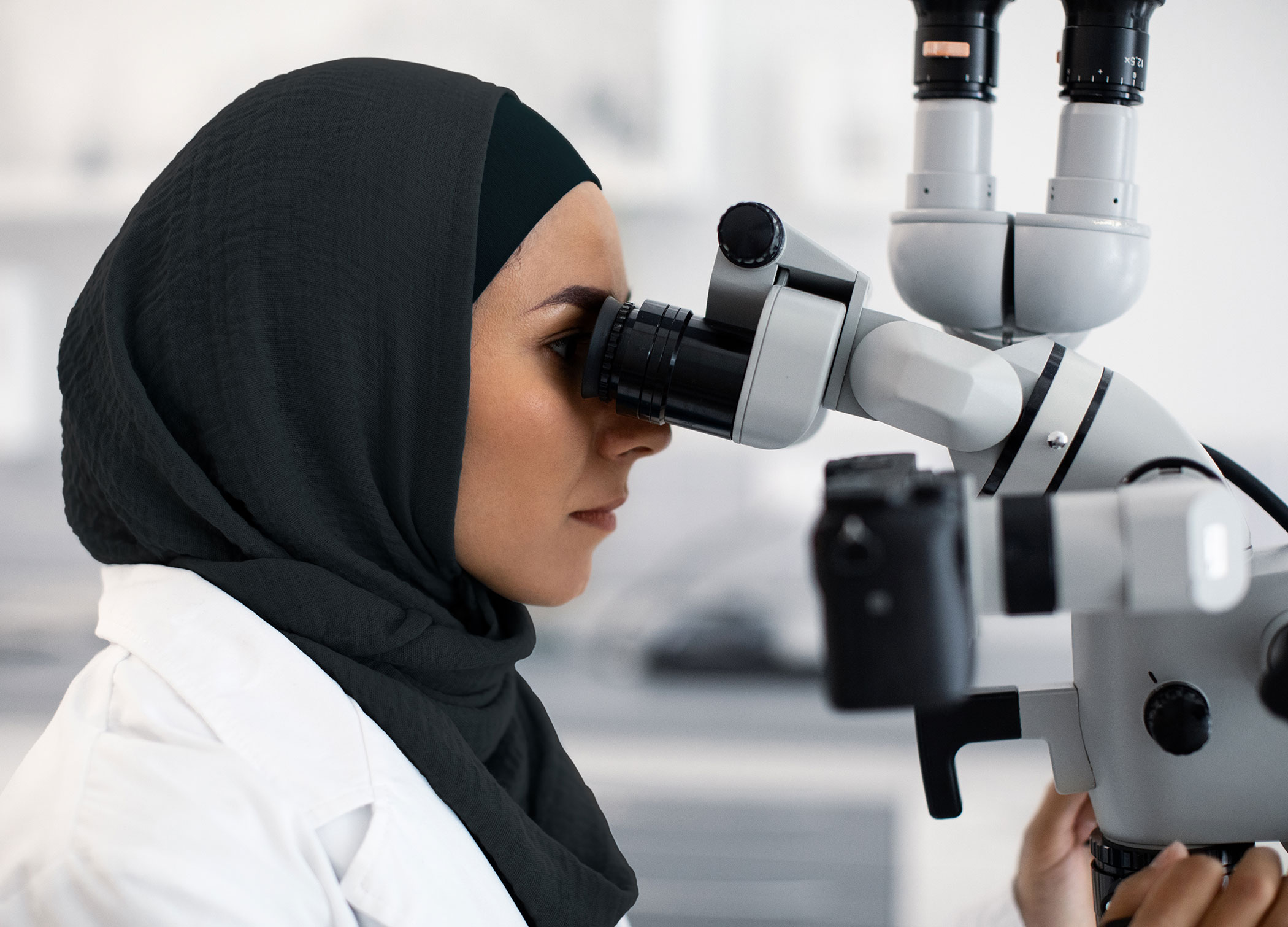 مجموعة كيزاد تستعرض البنية التحتية الحيوية التي توفرها لدعم تطور قطاع علوم الحياة في معرض ومؤتمر الصحة العربي 2023